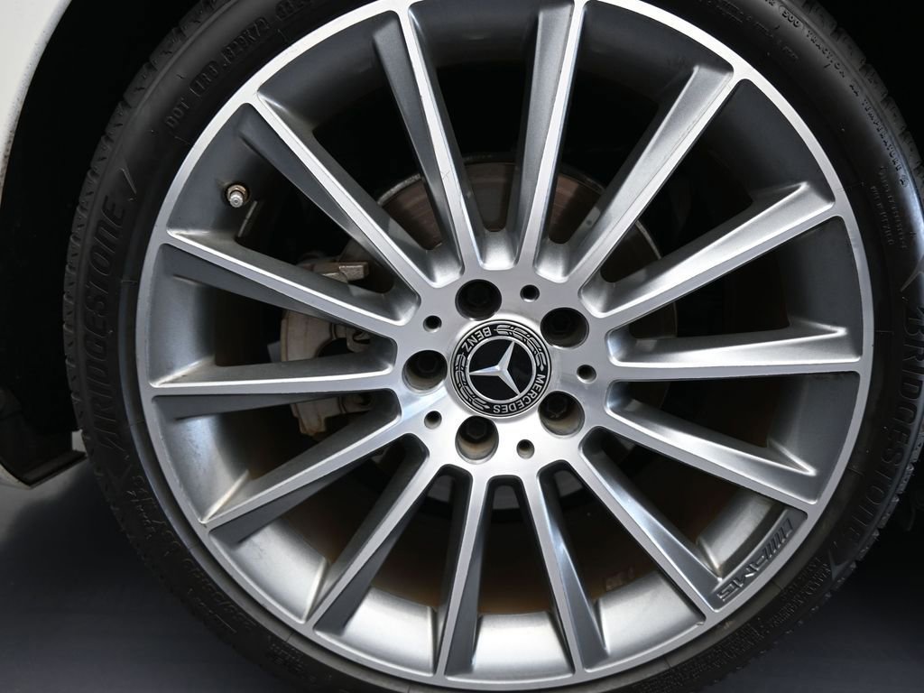 Used 2018 Mercedes-Benz C 300 Sedan image 42