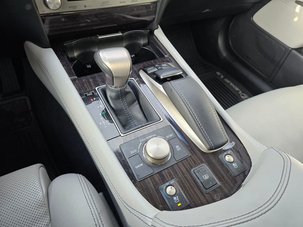 Used 2014 Lexus LS 460 image 25