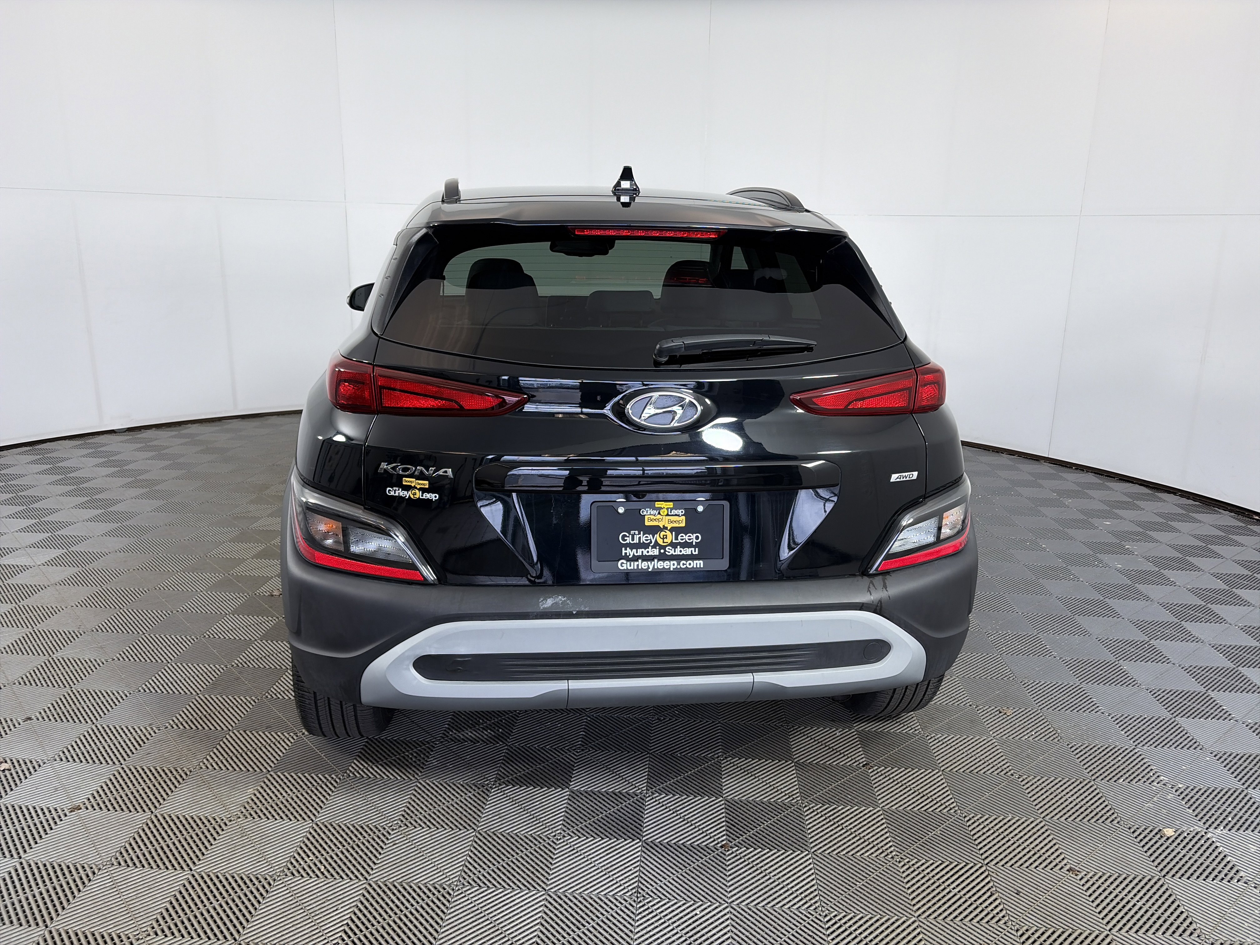 Used 2023 Hyundai Kona SEL image 9
