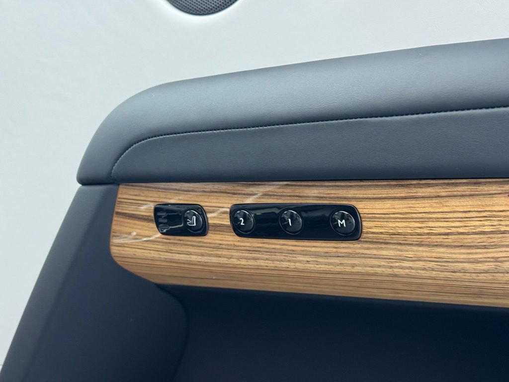 Certified 2021 Rolls-Royce Ghost image 63