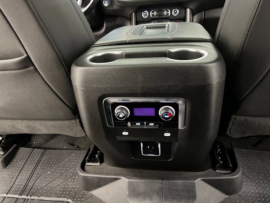 Used 2023 Chevrolet Tahoe RST RWD image 28