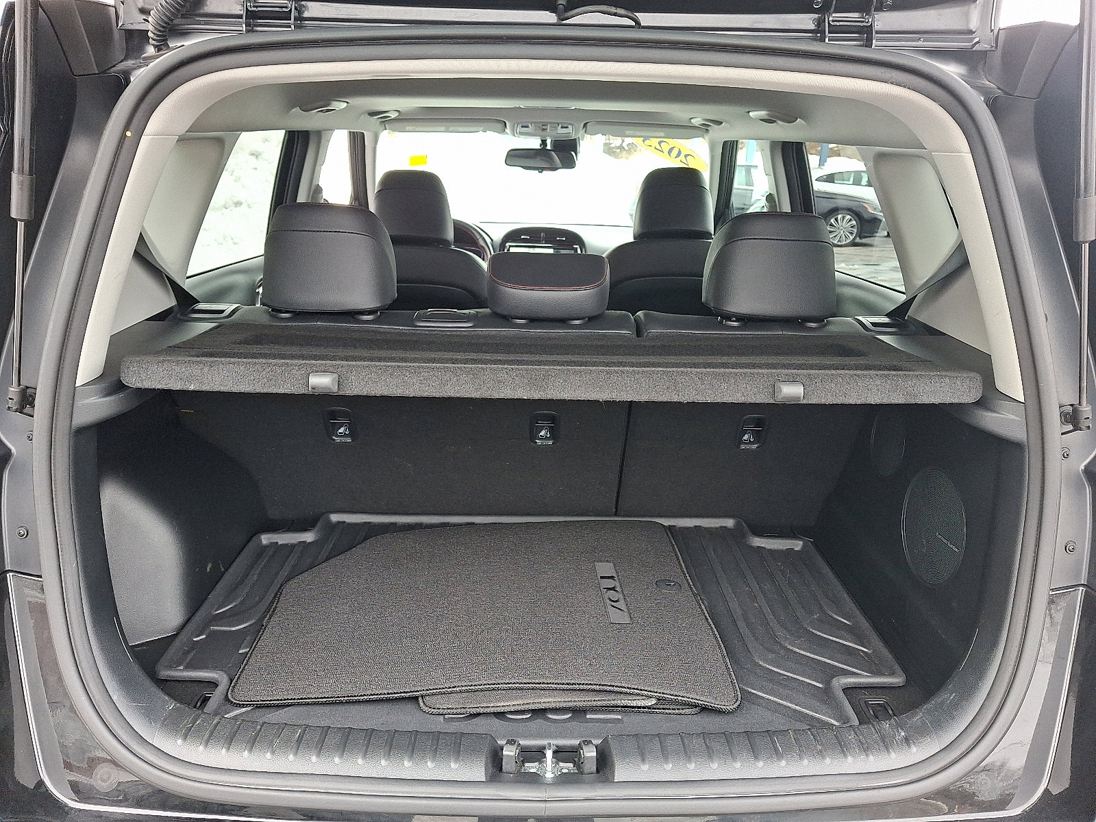 Used 2023 Kia Soul GT-Line w/ GT-Line Technology Package image 28