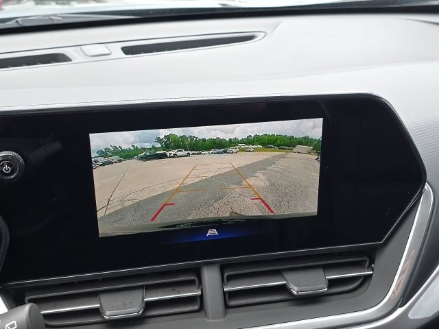 Certified 2024 Chevrolet Trax ACTIV FWD image 30