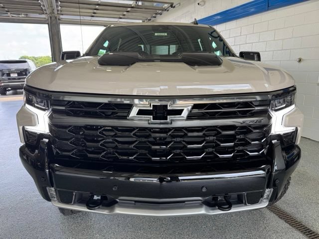 New 2026 Chevrolet Silverado 1500 ZR2 w/ Dark Appearance Package AWD/4WD image 3