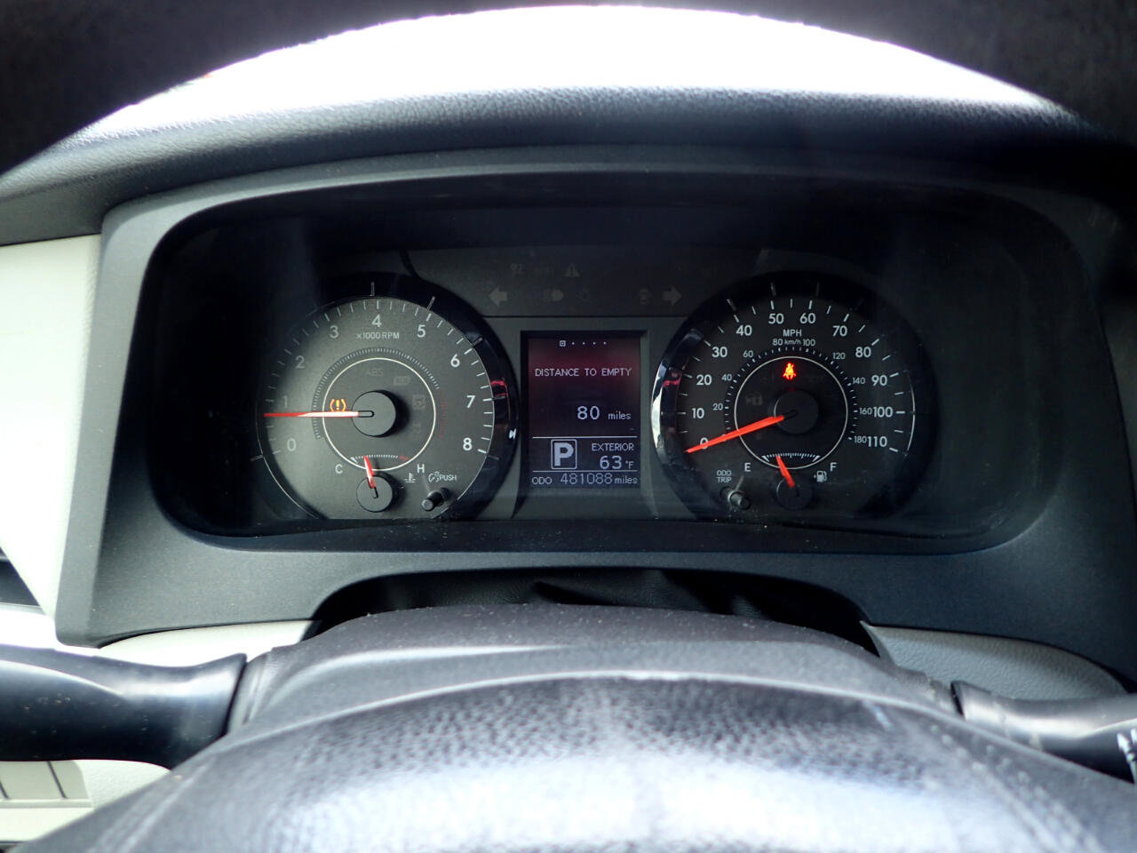 Used 2015 Toyota Sienna L FWD image 18