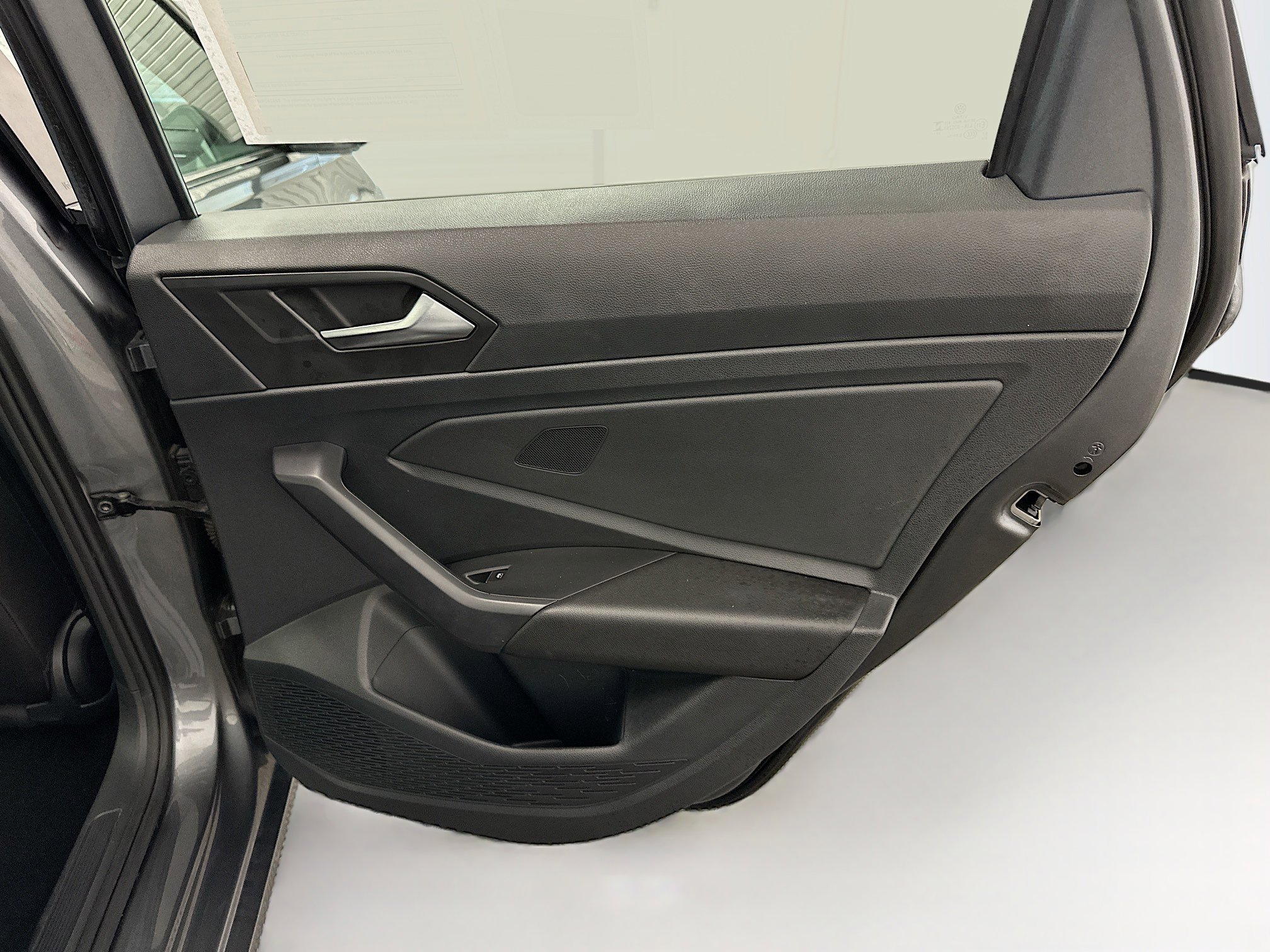 Used 2024 Volkswagen Jetta SE image 30