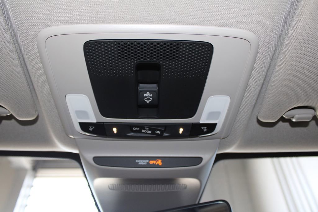 Certified 2024 Honda HR-V EX-L image 37