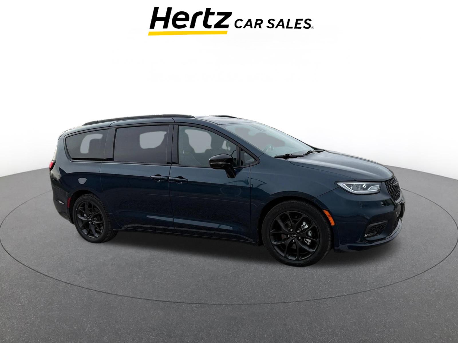 Used 2025 Chrysler Pacifica Limited FWD image 1
