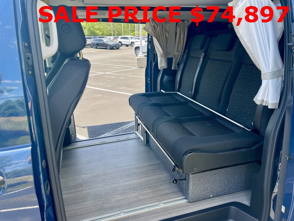 New 2023 Mercedes-Benz Metris Passenger image 10