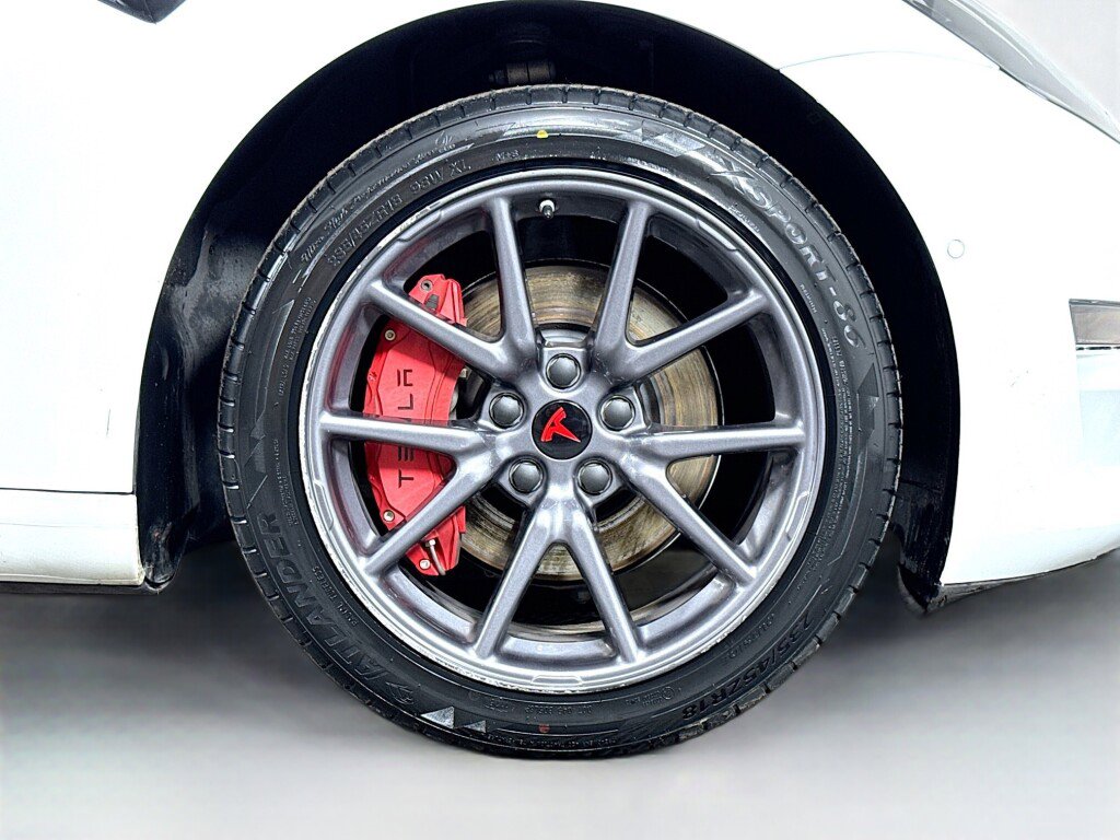 Used 2020 Tesla Model 3 Standard Range Plus image 42