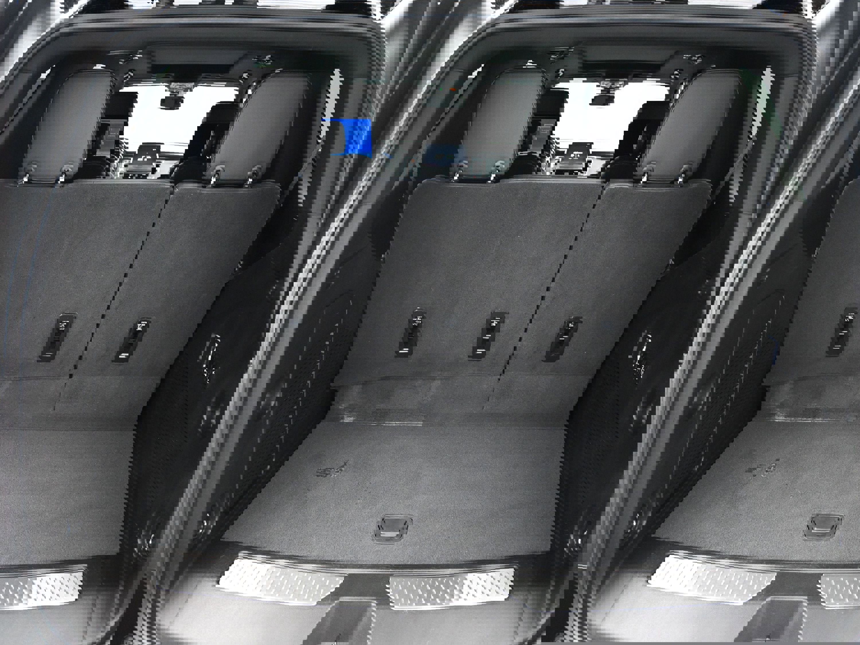 Used 2023 Chevrolet Tahoe RST w/ Luxury Package image 34