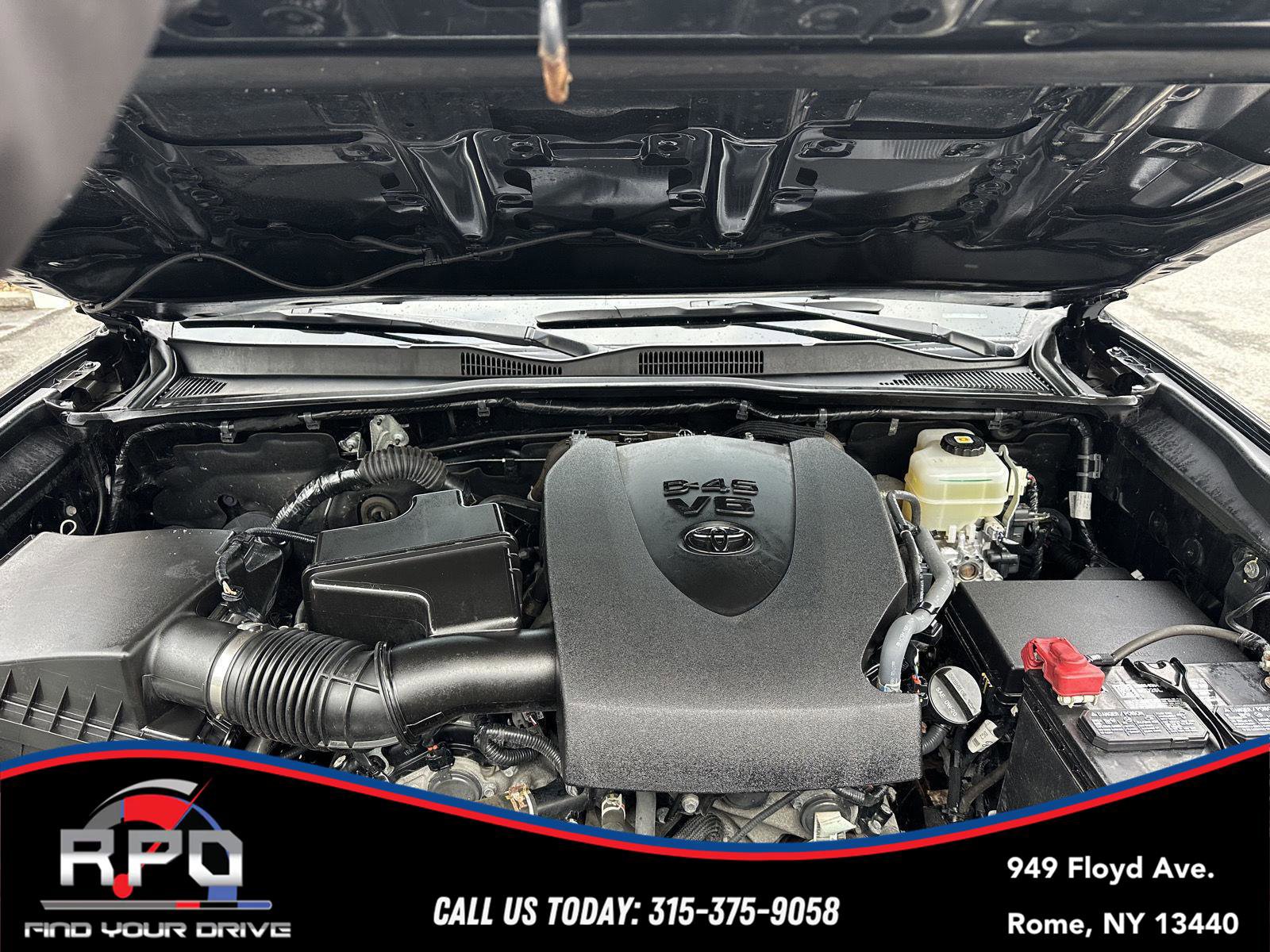 Used 2021 Toyota Tacoma TRD Off-Road w/ TRD Premium Off Road Package AWD/4WD image 13