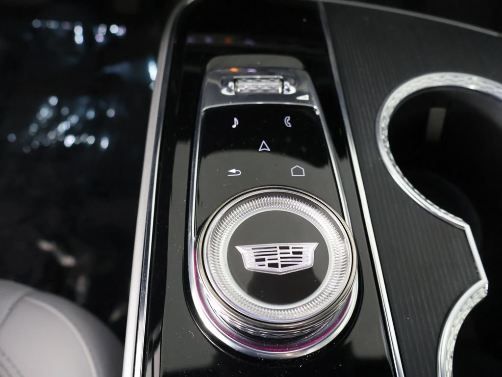 Used 2025 Cadillac Lyriq Luxury RWD image 48