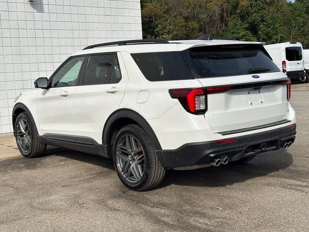 New 2026 Ford Explorer ST w/ Sun And Sound Package AWD/4WD image 32
