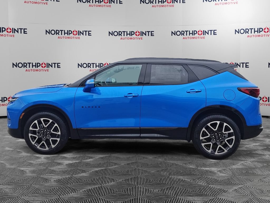 New 2026 Chevrolet Blazer RS AWD/4WD image 3