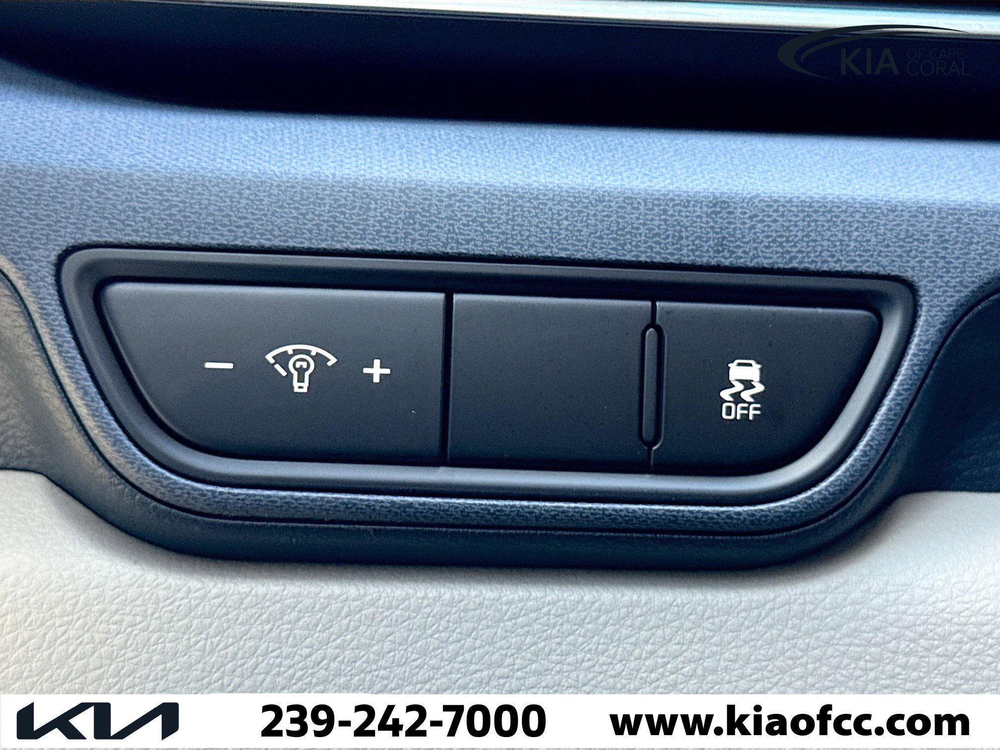 New 2026 Kia Carnival EX image 35