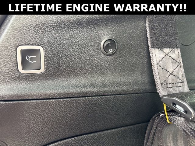 New 2025 Chrysler Voyager LX image 13