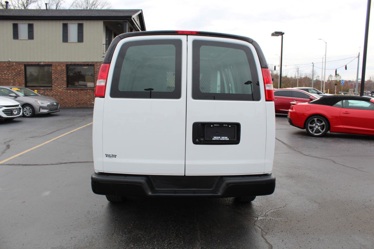 Used 2021 GMC Savana 2500 RWD 2500 135 image 6