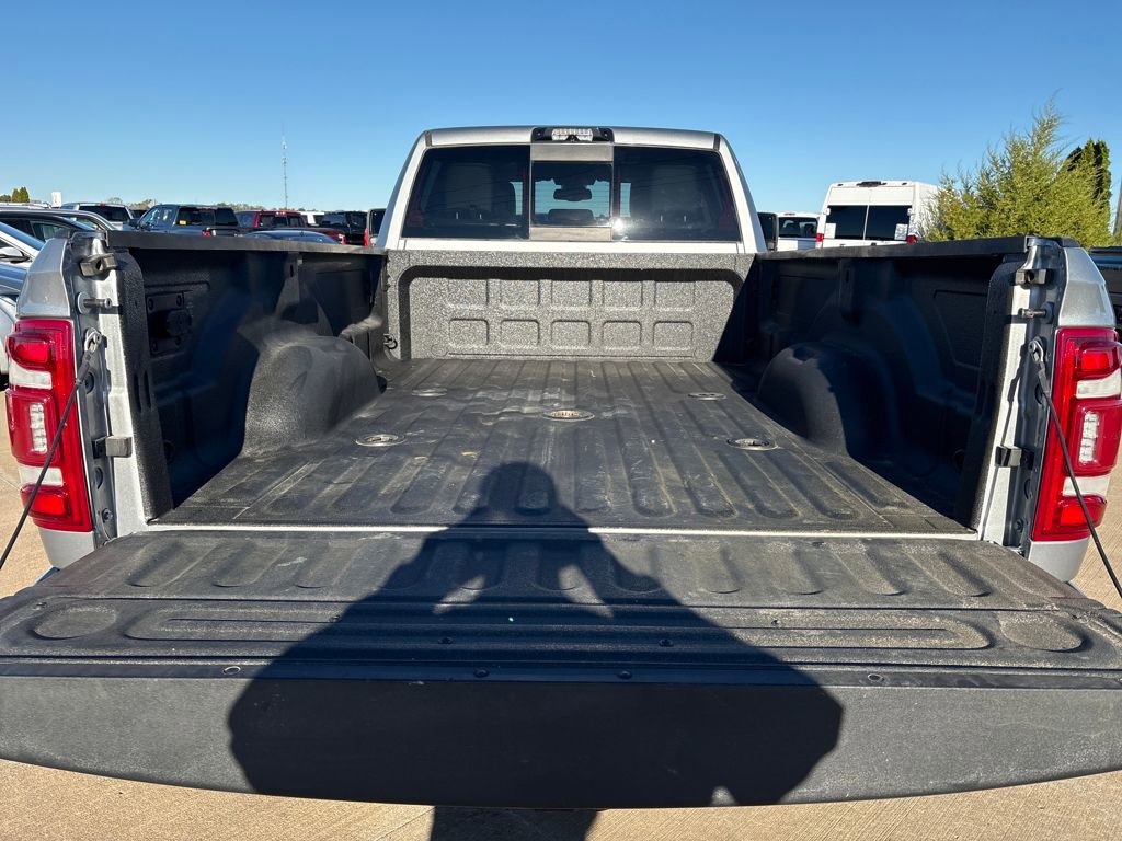 Used 2024 RAM 3500 Laramie image 28