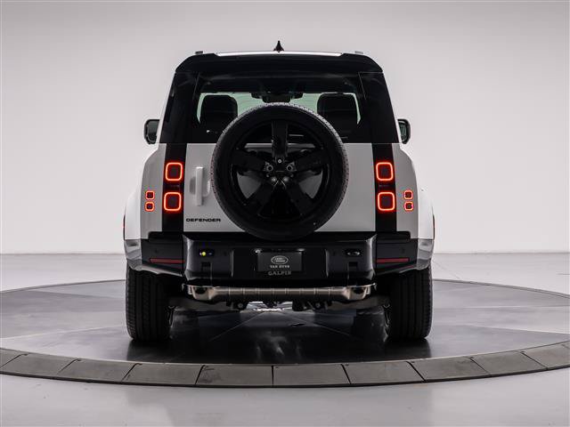 New 2026 Land Rover Defender 110 X-Dynamic SE AWD/4WD image 4