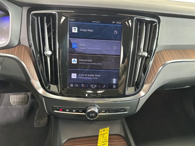 Used 2024 Volvo S60 B5 Plus image 22