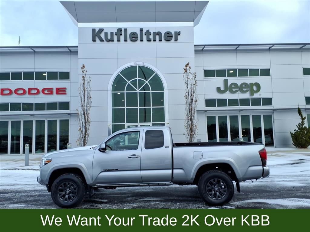 Used 2022 Toyota Tacoma SR5