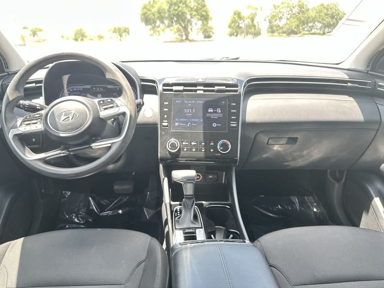 Used 2022 Hyundai Tucson SEL w/ Winter Package AWD/4WD image 17