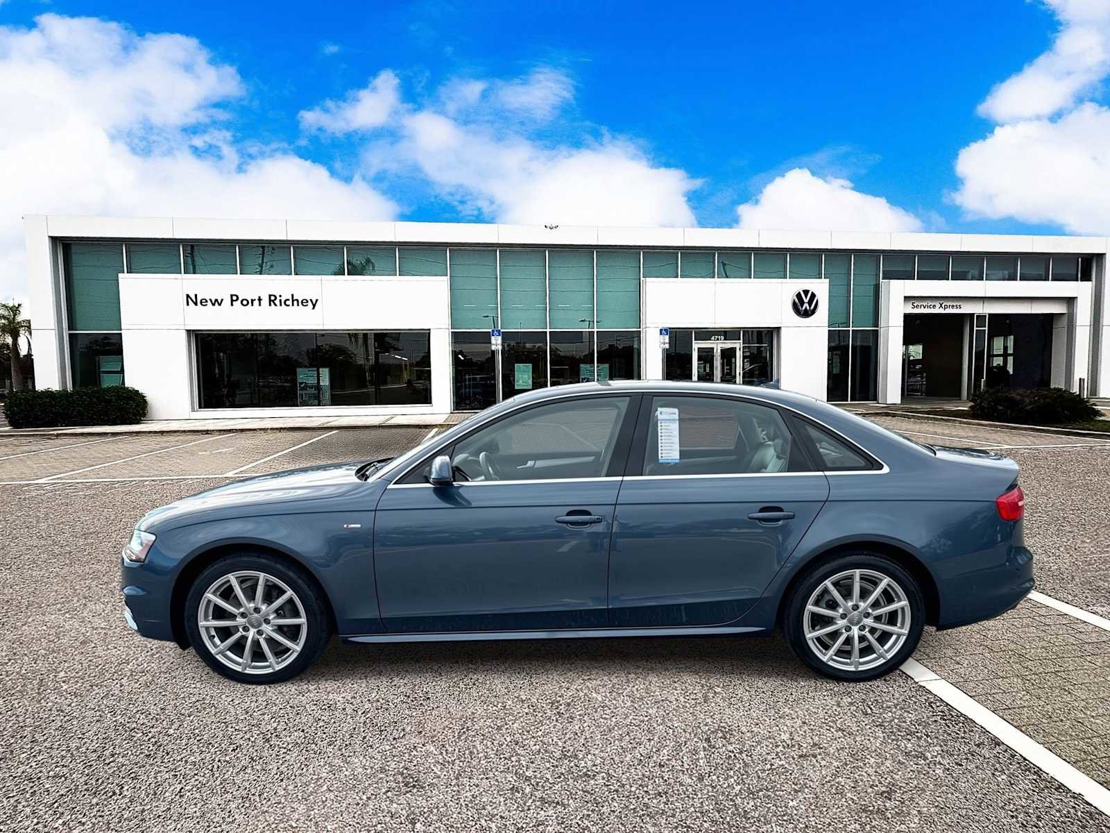 Used 2016 Audi A4 2.0T Premium Plus w/ Technology Package image 5