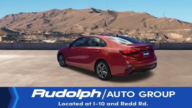 Used 2023 Kia Forte LXS image 3