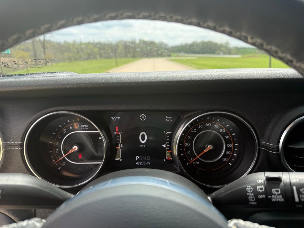 Used 2022 Jeep Wrangler Unlimited Sahara w/ LED Lighting Group image 34