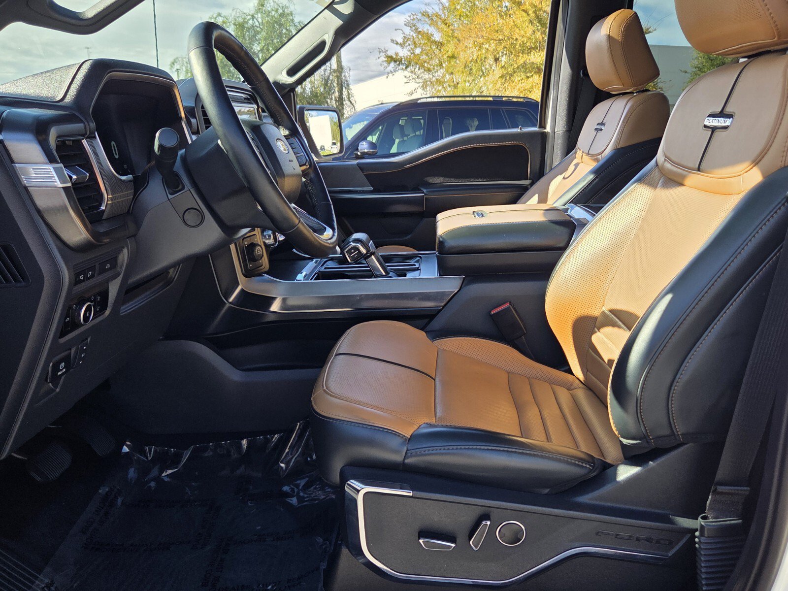 Used 2023 Ford F150 Platinum w/ Equipment Group 701A High AWD/4WD image 10