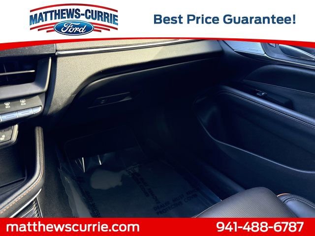 Used 2022 Cadillac CT4 V w/ Technology Package image 22
