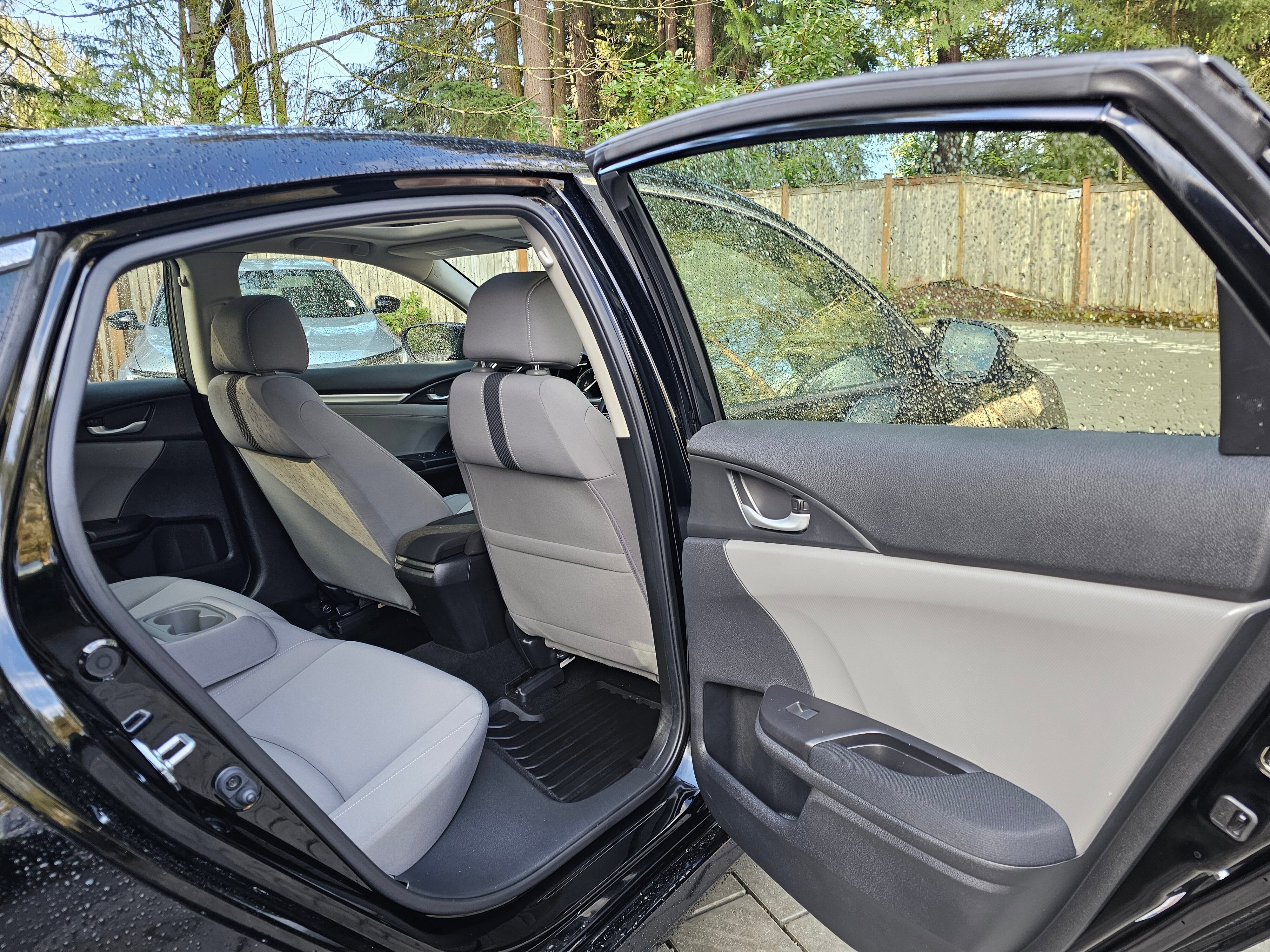 Used 2019 Honda Civic EX image 13