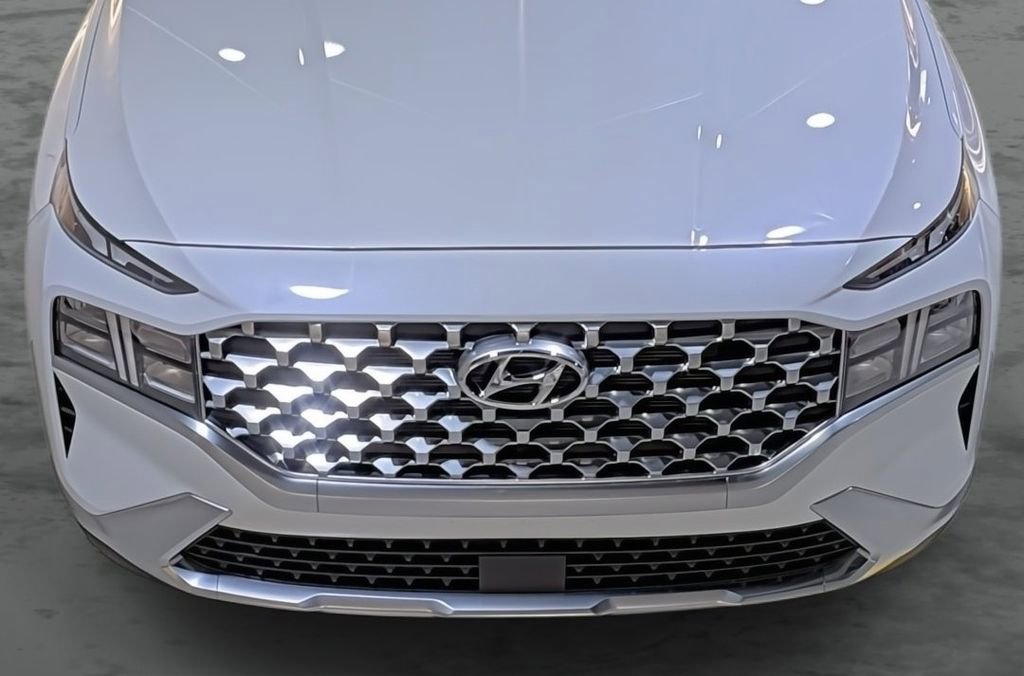 Used 2022 Hyundai Santa Fe SEL w/ Cargo Package image 16