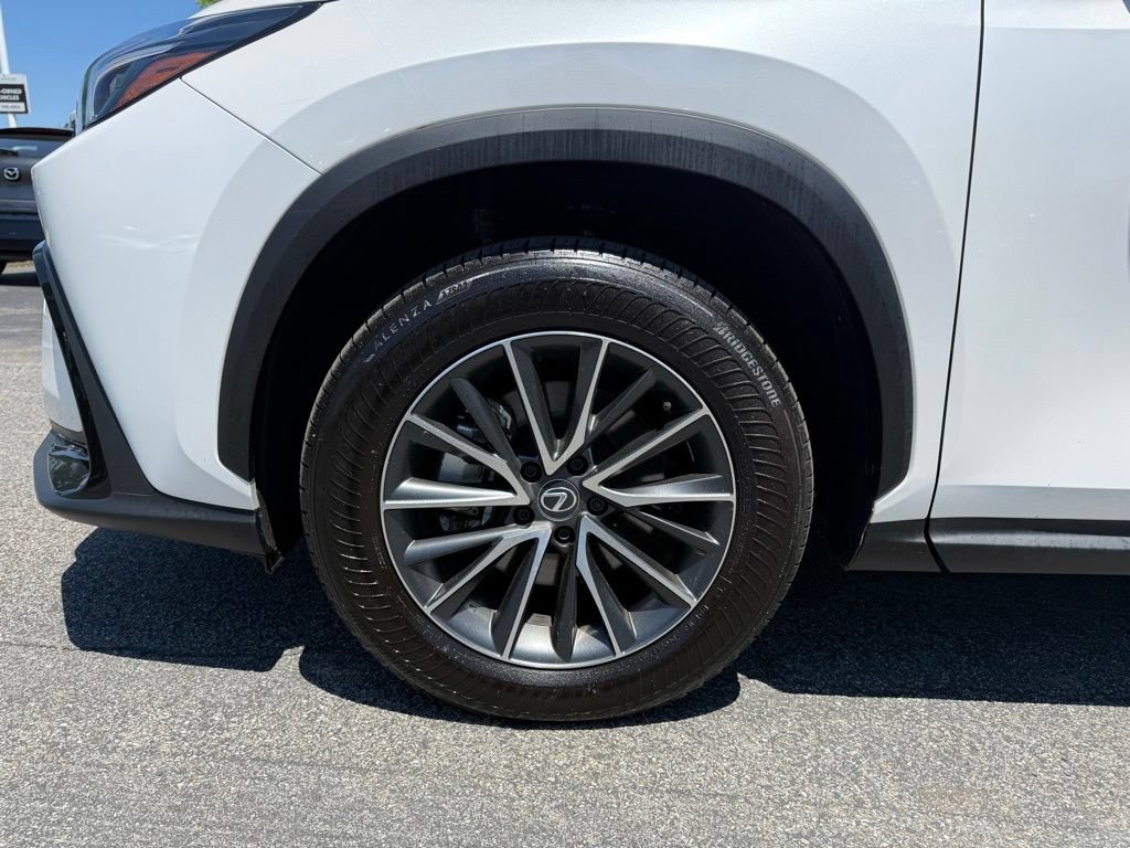 Used 2025 Lexus NX 350 AWD w/ Accessory Package (2T) image 23