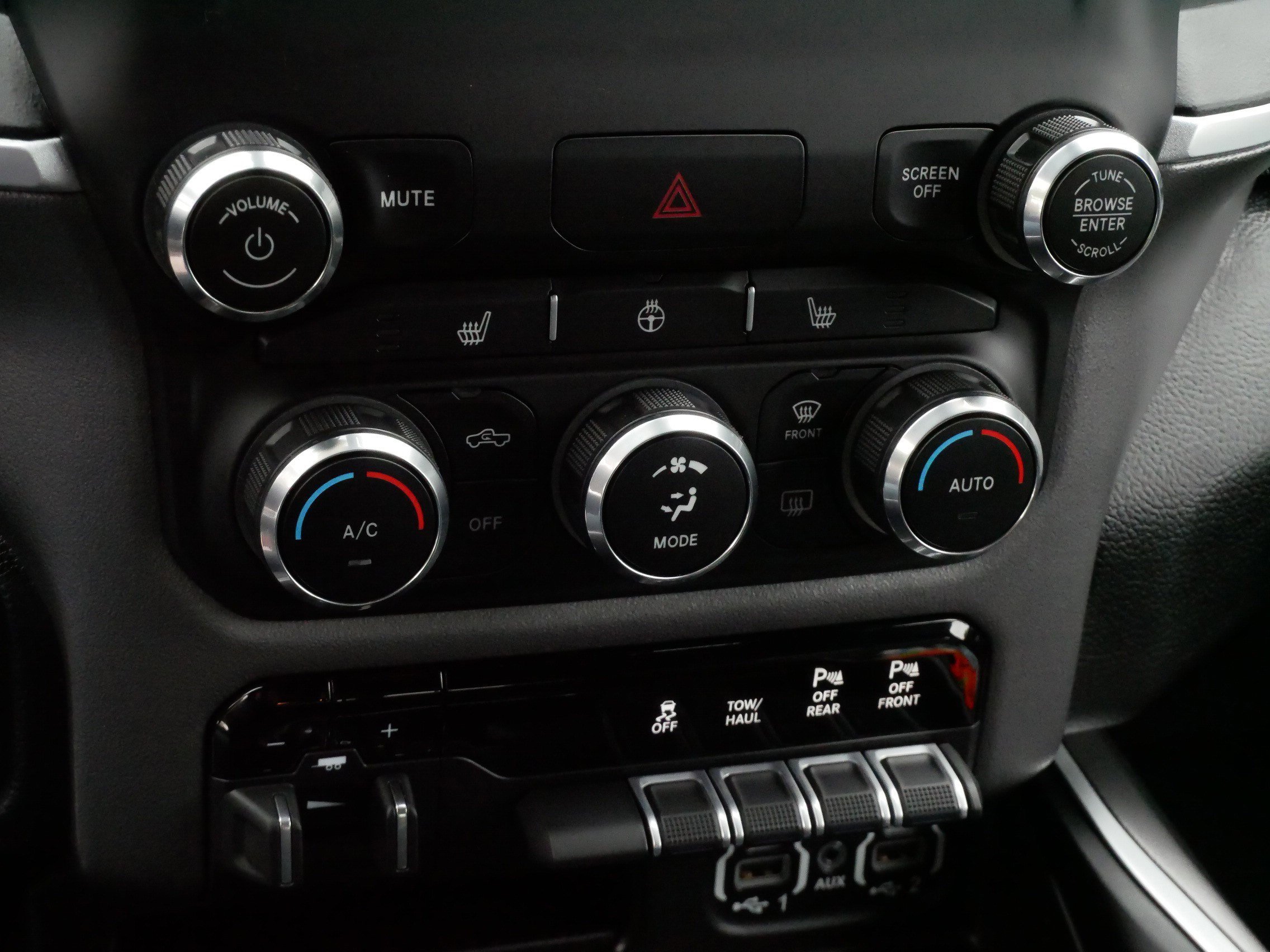 Used 2021 RAM 1500 Big Horn AWD/4WD image 23