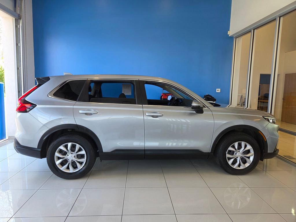 Certified 2025 Honda CR-V LX image 5