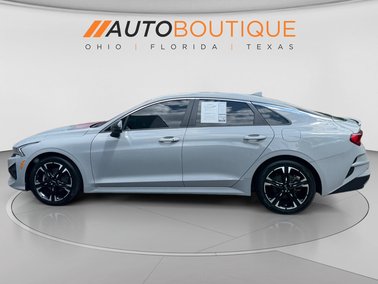 Used 2022 Kia K5 GT-Line AWD/4WD image 2