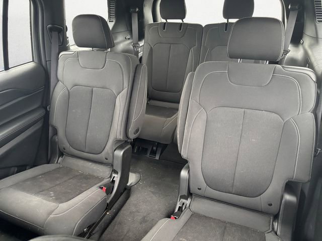 Used 2025 Jeep Grand Cherokee L Laredo w/ Luxury Tech Group I image 13