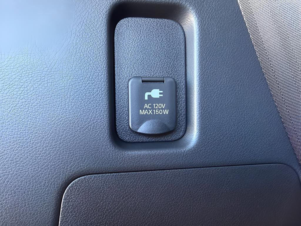 New 2026 Nissan Armada Platinum image 12