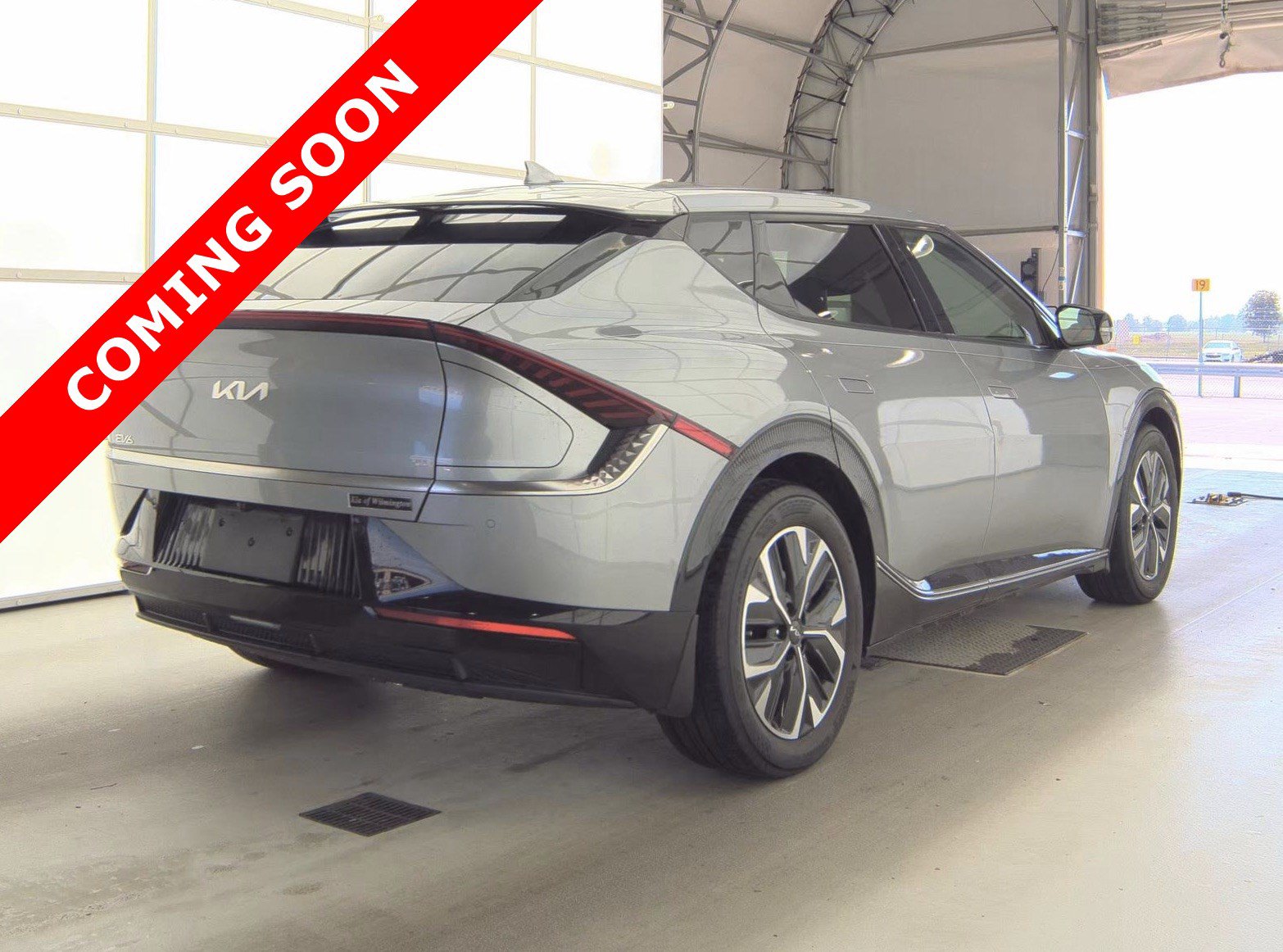 Used 2023 Kia EV6 Wind AWD/4WD image 4
