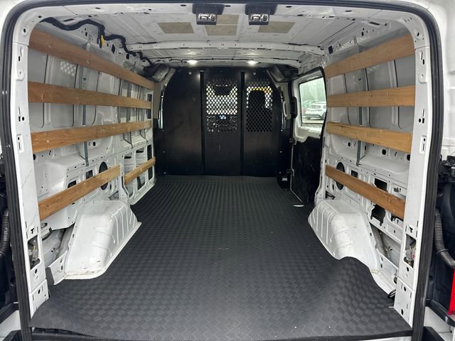 Used 2024 Ford Transit 250 Low Roof AWD w/ Exterior Upgrade Package image 14