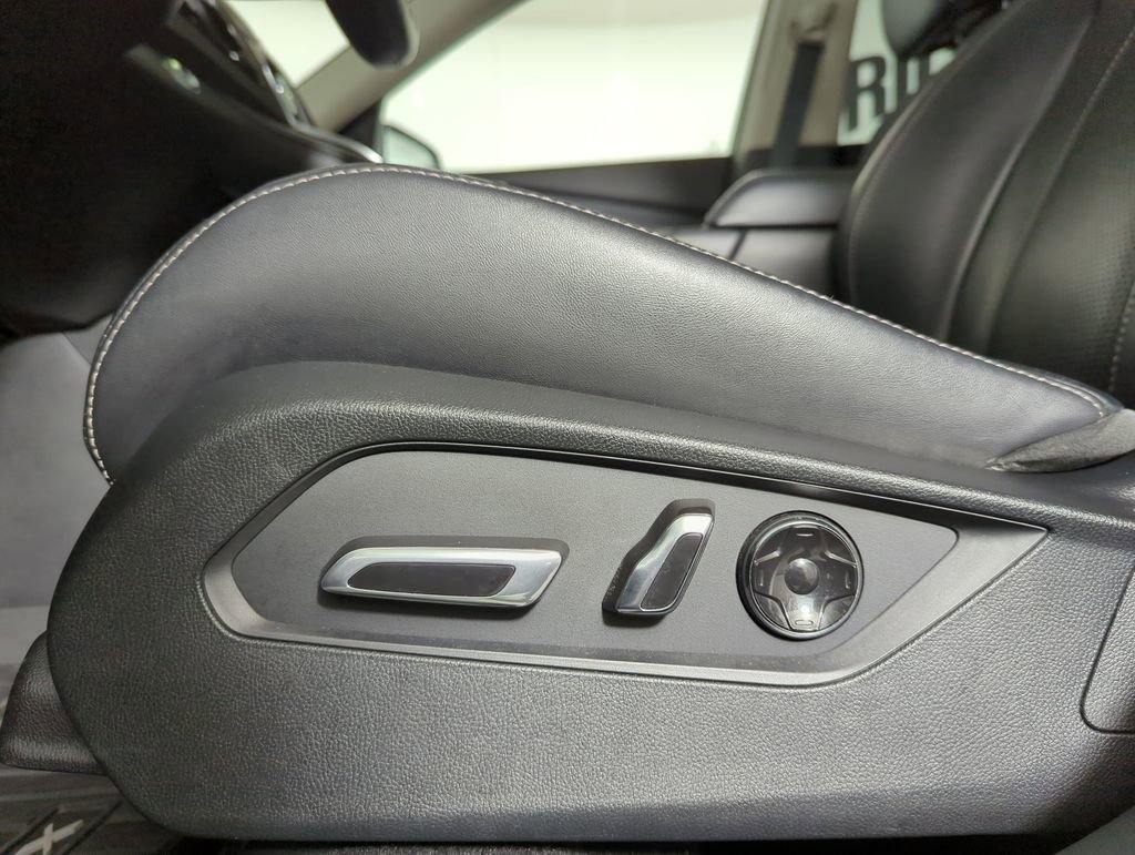 Used 2019 Acura RDX w/ Technology Package image 25