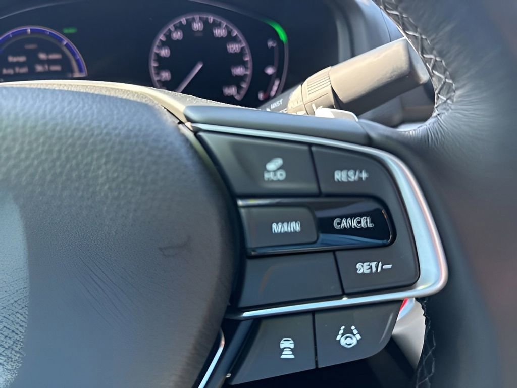 Used 2019 Honda Accord Touring image 18