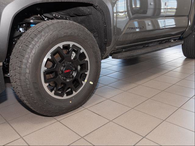 New 2026 Toyota Tacoma TRD Off-Road AWD/4WD image 5