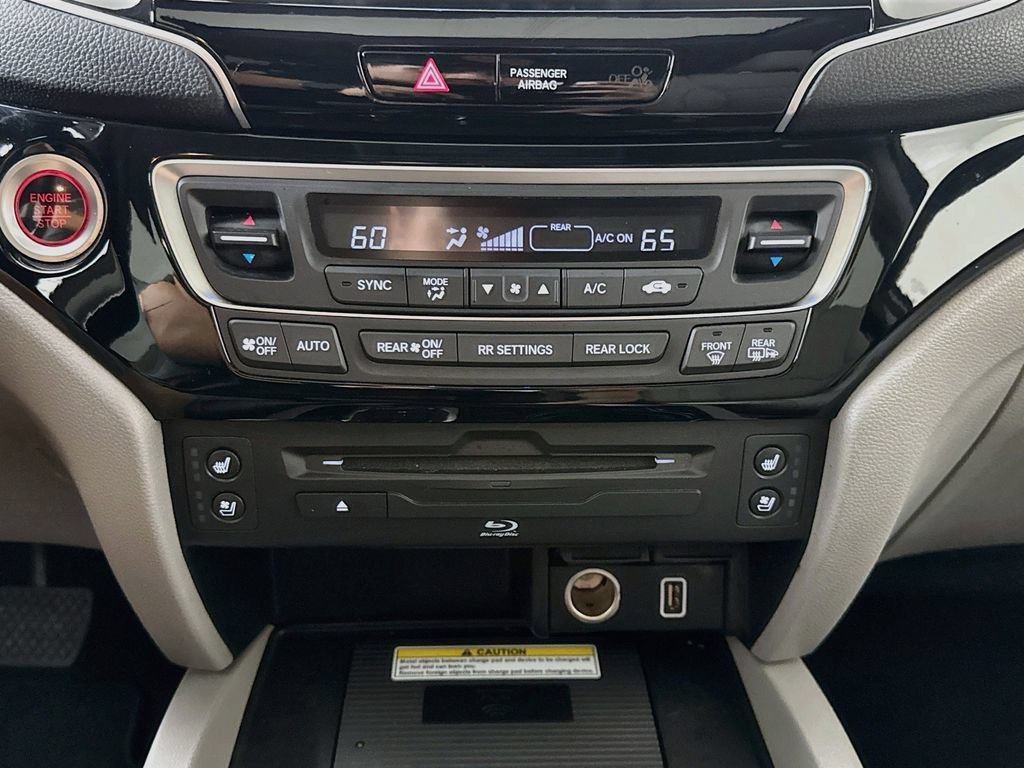 Used 2019 Honda Pilot Elite image 19