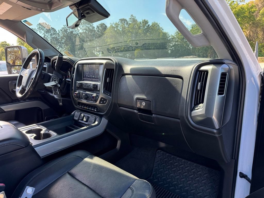 Used 2018 Chevrolet Silverado 2500 LTZ w/ Duramax Plus Package AWD/4WD image 19