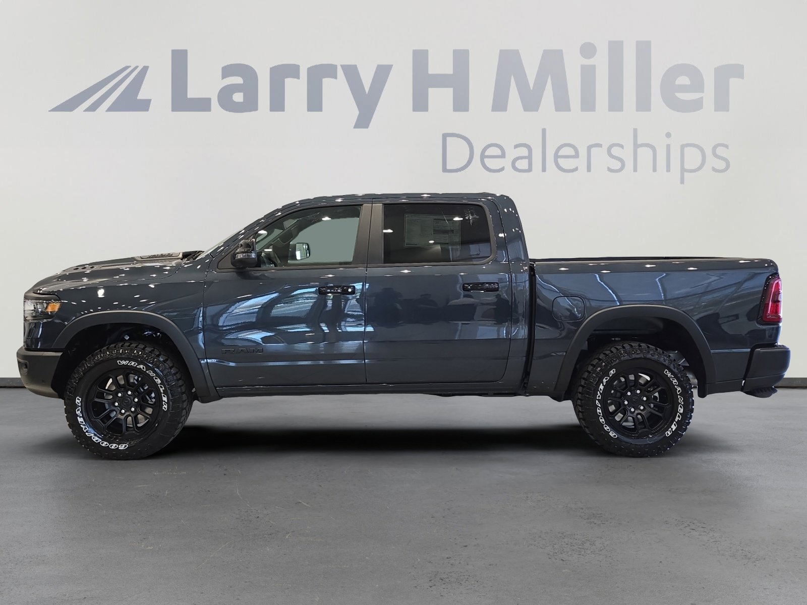 New 2026 RAM 1500 Rebel w/ Rebel Level 2 Equipment Group AWD/4WD image 2