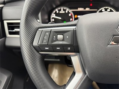 New 2026 Mitsubishi Outlander ES AWD/4WD image 33