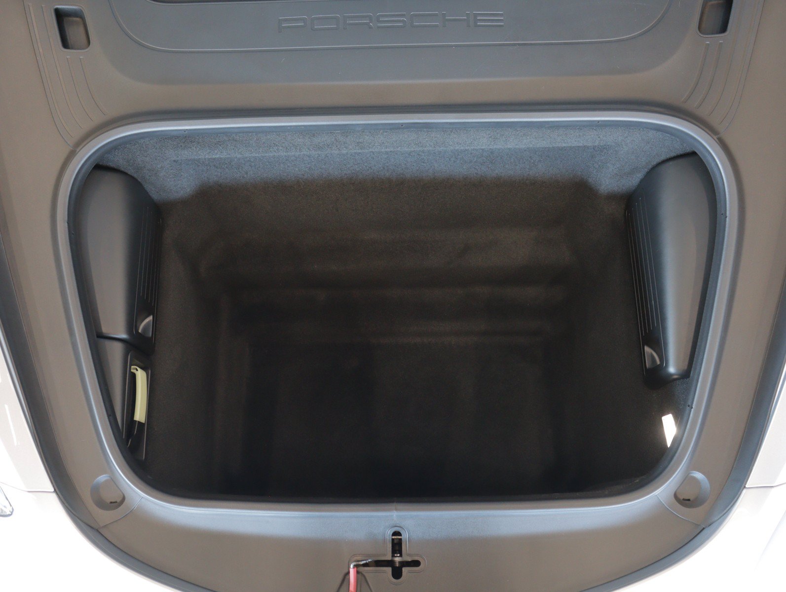 Certified 2023 Porsche 718 Boxster RWD image 24